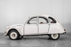 Bild 41/60 von Citroën 2 CV 6 Club (1989)