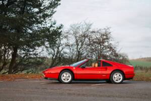 Afbeelding 3/41 van Ferrari 328 GTS (1989)
