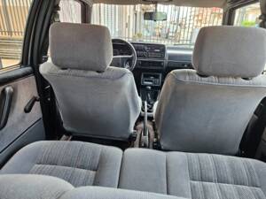 Bild 71/91 von Volkswagen Golf II 1.6 (1990)