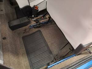 Bild 33/42 von FIAT Panda 4x4 1,0 (1989)