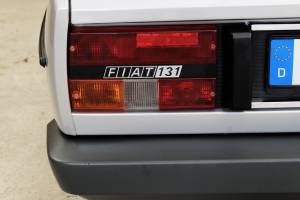 Imagen 27/50 de FIAT 131 Supermirafiori (1978)