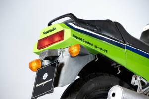 Image 11/36 of Kawasaki GPZ 600 R (1985)