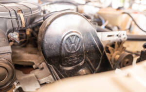 Image 127/132 of Volkswagen Santana 1.8 (1985)