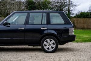 Immagine 40/50 di Land Rover Range Rover Vogue V8 (2002)