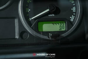Image 24/25 of Land Rover Defender 90 (2013)