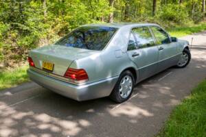 Image 10/59 of Mercedes-Benz 600 SEL (1992)