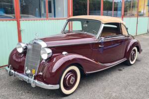 Image 2/11 de Mercedes-Benz 170 S Cabriolet A (1950)