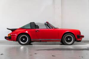 Bild 4/35 von Porsche 911 SC-L 3.1 (1980)