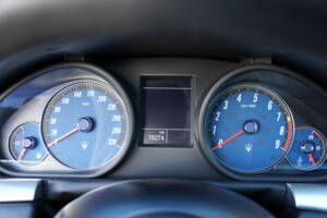 Immagine 12/50 di Maserati GranTurismo S (2010)