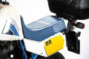 Bild 36/50 von Suzuki DR 600 S (1986)