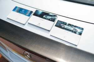 Immagine 28/28 di Mercedes-Benz CLK DTM AMG (2006)