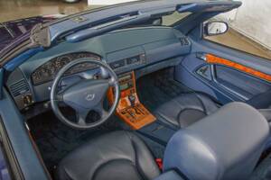 Afbeelding 31/36 van Mercedes-Benz SL 320 (2000)