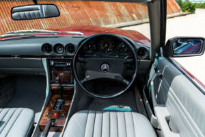 Afbeelding 29/36 van Mercedes-Benz 300 SL (1989)