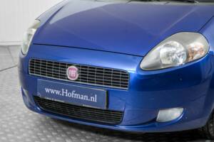 Bild 18/50 von FIAT Grande Punto 1.4 (2009)