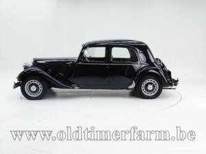 Image 8/15 of Citroën Traction Avant 11 BL (1947)