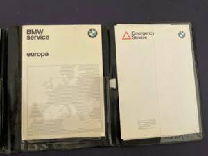Image 45/50 of BMW 325i (1991)