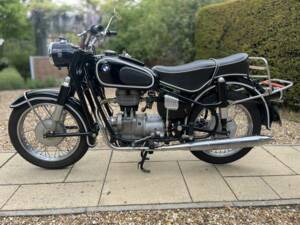 Immagine 2/20 di BMW R 27 (1964)