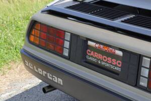 Image 35/49 of DeLorean DMC-12 (1981)