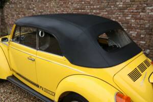 Image 18/50 de Volkswagen Beetle 1303 (1975)