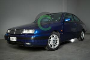 Image 3/15 de Lancia Kappa Coupé 2.0 16V Turbo (1997)