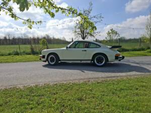 Bild 12/57 von Porsche 911 SC 3.0 (1983)
