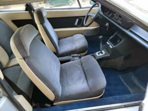 Image 30/48 de Lancia Gamma Coupe 2000 (1979)