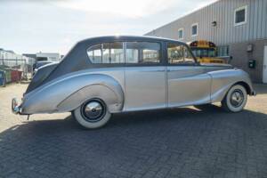 Image 7/8 of Vanden Plas Princess Limousine (1967)