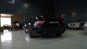 Image 8/34 of Maserati GranTurismo Sport (2014)