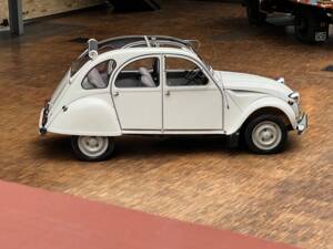 Bild 11/39 von Citroën 2 CV 6 Club (1988)