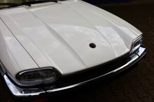 Image 22/29 of Jaguar XJS 4.0 (1991)