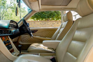 Bild 33/50 von Mercedes-Benz 500 SEC (1989)
