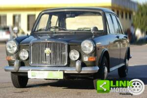 Immagine 2/10 di Vanden Plas 1300 (1983)
