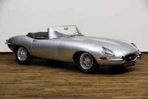 Afbeelding 2/27 van Jaguar E-Type 4.2 (1966)