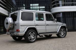 Image 56/64 of Mercedes-Benz G 400 CDI (LWB) (2004)