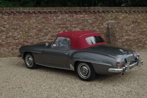 Image 2/50 of Mercedes-Benz 190 SL (1959)