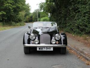 Image 2/20 of Morgan 4&#x2F;4 1800 (2000)