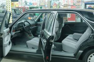 Bild 44/50 von Mercedes-Benz 300 SEL (1991)