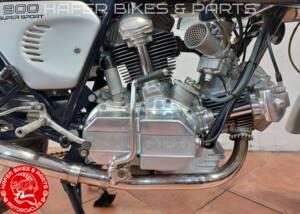 Image 20/37 de Ducati 900 SS (1981)