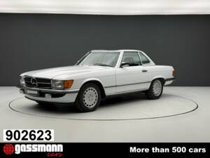 Image 1/15 of Mercedes-Benz 560 SL (1986)