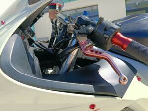 Image 29/47 of Yamaha DUMMY (2000)