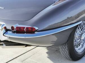Image 18/50 of Jaguar E-Type 3.8 Flat Floor (1961)