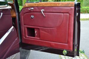 Bild 19/50 von Rolls-Royce Phantom V James Young (1964)