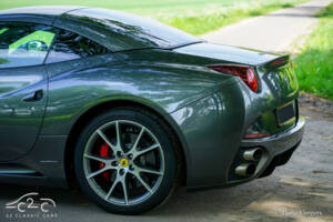 Image 68/85 of Ferrari California (2010)