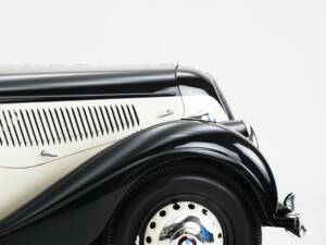 Bild 11/15 von BMW 335 (1939)