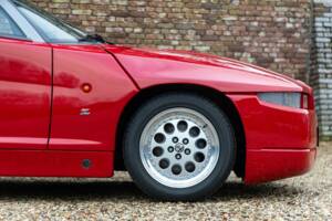 Image 41/50 de Alfa Romeo SZ (1991)