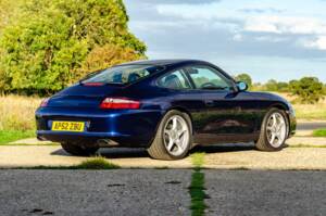 Afbeelding 4/12 van Porsche 911 Carrera (2002)