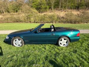 Image 19/24 de Mercedes-Benz SL 320 (1996)
