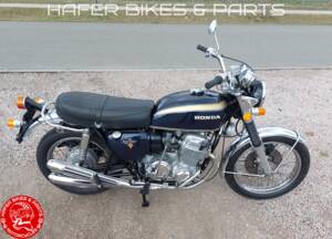 Image 4/35 of Honda CB 750 Four (1976)