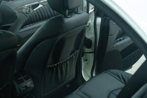 Bild 36/50 von Mercedes-Benz E 500 (2007)