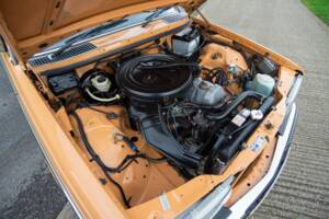 Image 21/32 of Mercedes-Benz 250 (1978)